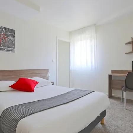 Kosy Art'&facts 아파트 *