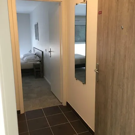 Kosy Art'&facts 아파트 *