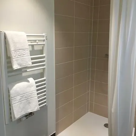 Kosy Art'&facts 아파트 *